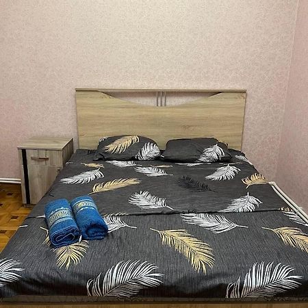 Guest House Saman Ґарні Екстер'єр фото