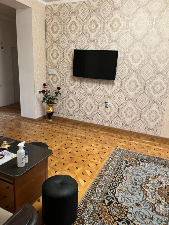 Guest House Saman Ґарні Екстер'єр фото