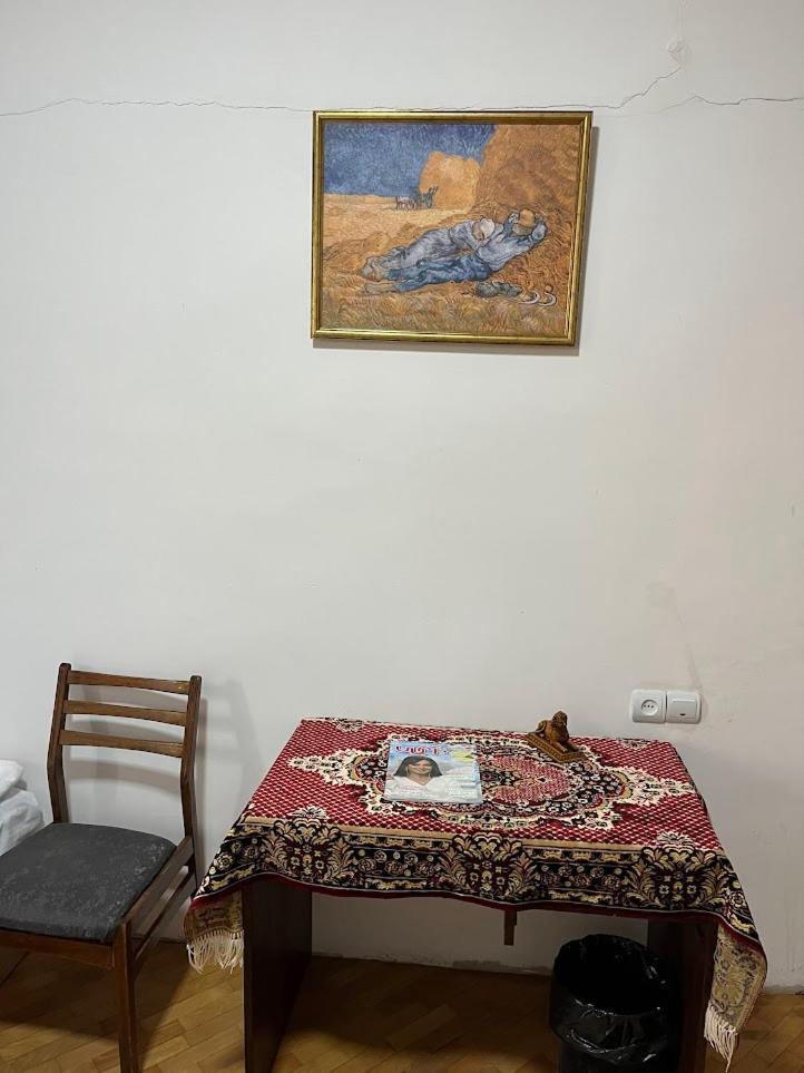 Guest House Saman Ґарні Екстер'єр фото